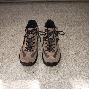 Lands End Women’s Hiking Shoes Brown Suede sz 8